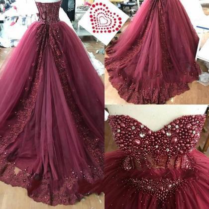 Sexy Sweetheart Burgundy Long Prom Dresses With..