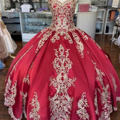 Sweet 16 Year Quinceanera Dress Ball Gown with Appliques Lace Up Back Corset Princess Girls Party Dresses