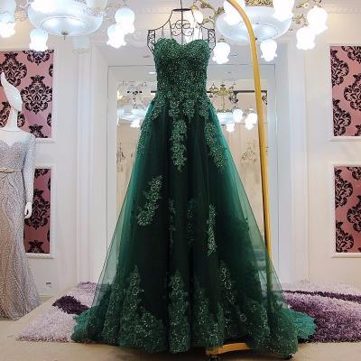 Elegant Green Appliques Long Prom Dresses Sexy Sweetheart Backless A Line Court Train Pageant Party Dress Vestidos De Festa 2017
