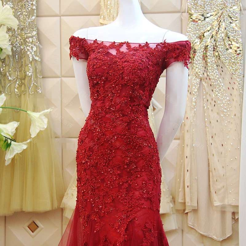 Elegant Burgundy Lace Evening Dresses Long Tulle Beaded Prom Gowns for Lady Off the Shoulder