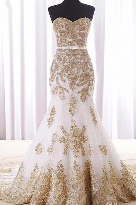 Elegant Wedding Gowns Golden Appliques Lace Wear Long Bridal Dress Sweetheart Neck Lace Up Back 