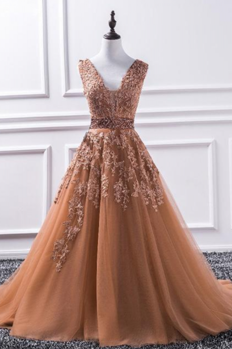 2021 Sexy V Neck Dark Champagne Prom Dress with Lace Appliques Formal Women Party Gowns