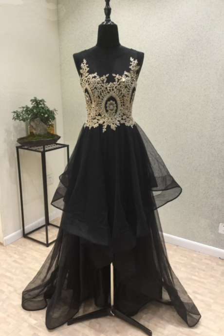 Long Black Prom Dress with Golden Lace Appliques Formal Women Party Gowns