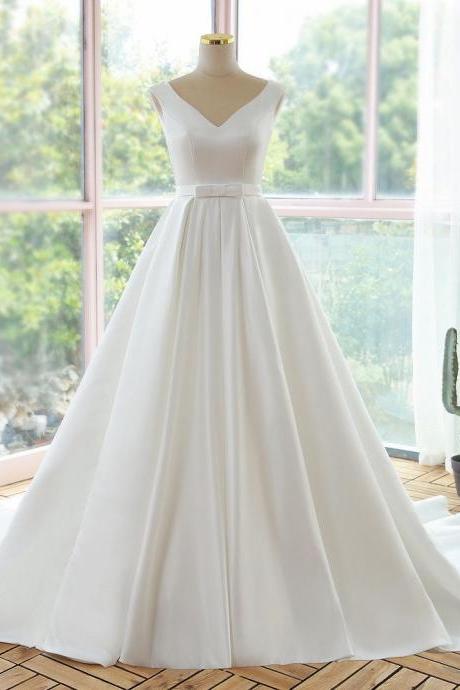 Sexy V Neck Long Ivory Wedding Dress with Belt Custom Made Bridal Gowns for Brides Women