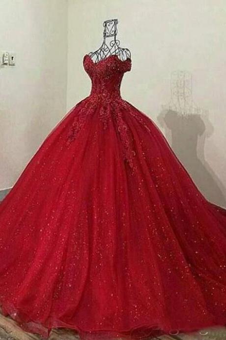 Sparkly Red Lace Applique Quinceanera Dresses Off Shoulder Sweetheart Neck Ball Gowns Tulle Prom Dress Quinceanera Gowns