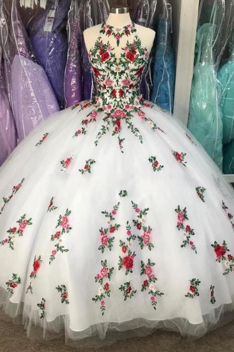 Sexy Halter Country White Quinceanera Dresses Ball Gown Puffy Lady Prom Dress for Sweet 16 Year